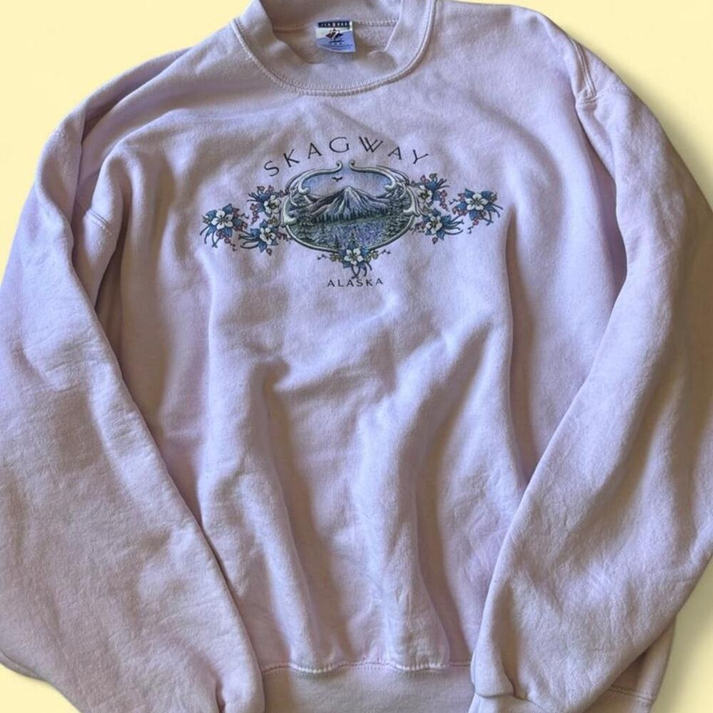 Jerzees Women's Pink and Purple Sweatshirt
